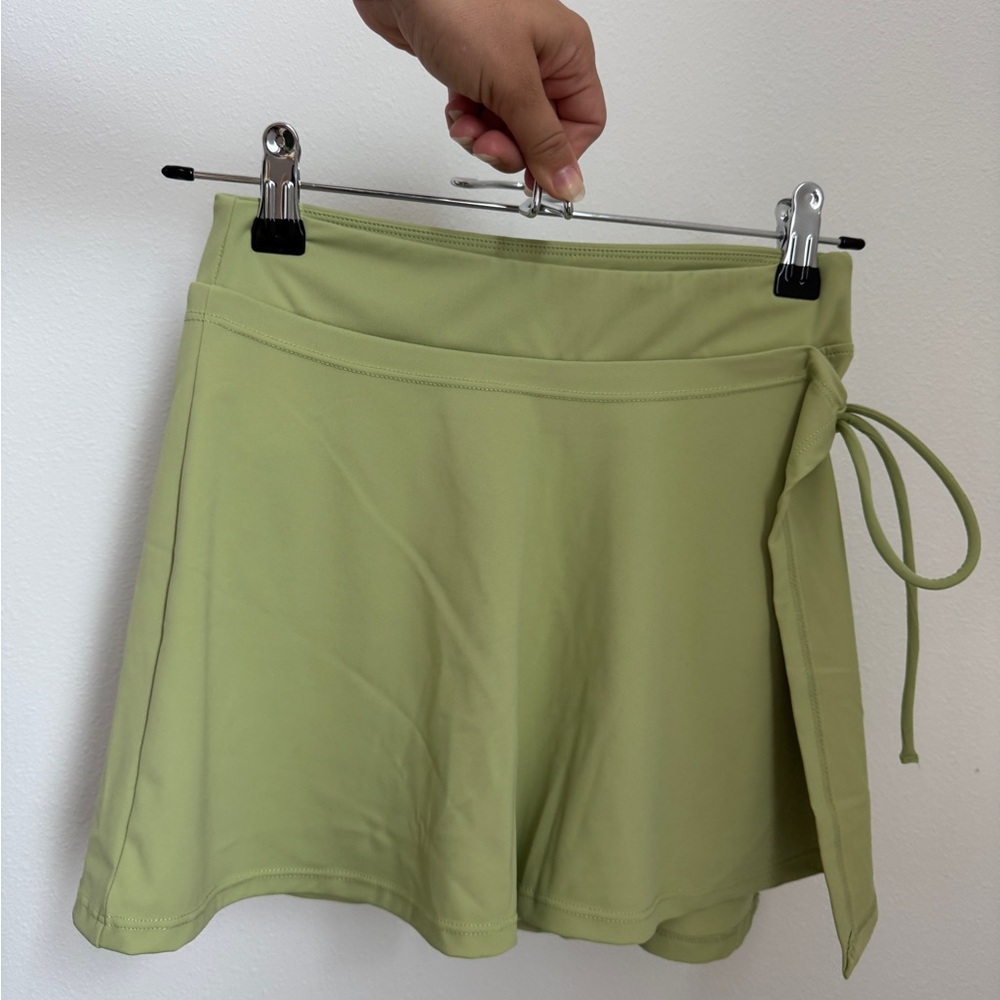 XS Green Women's Wrap Skort